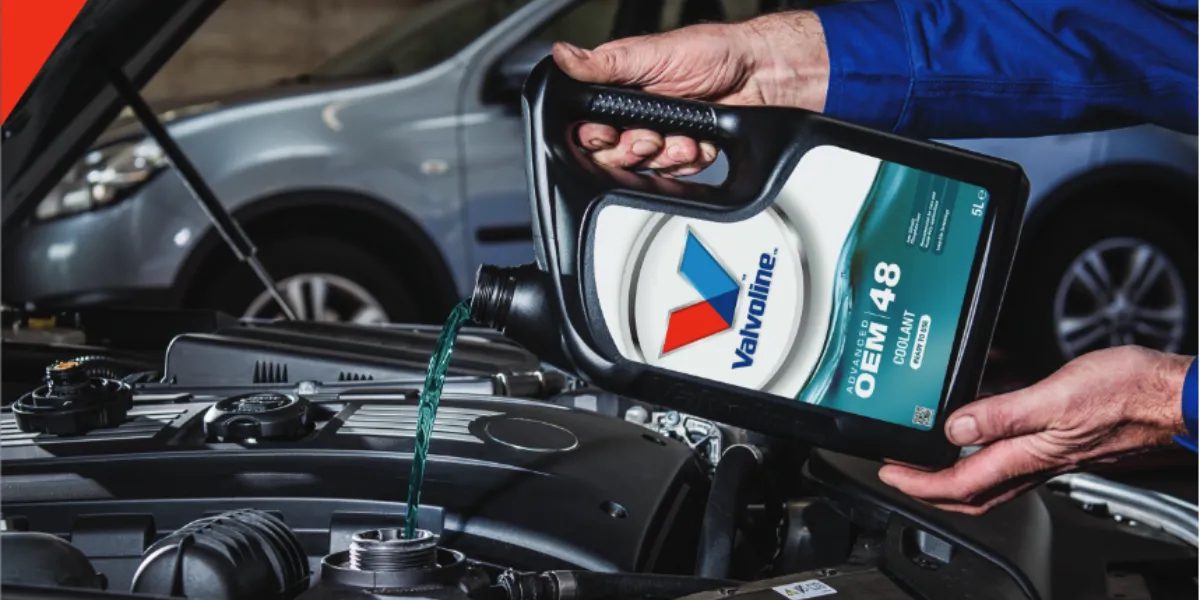 YOUR DEFINITIVE GUIDE TO SELECTING AND USING THE RIGHT ENGINE COOLANT